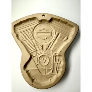 Harley Davidson Cookie Mold Wall Decor Tan Excellent 1992 V-Twin Engine USA Made